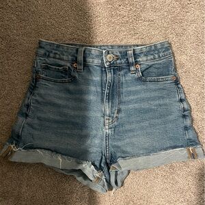 American Eagle Mom Jean Short Stretch